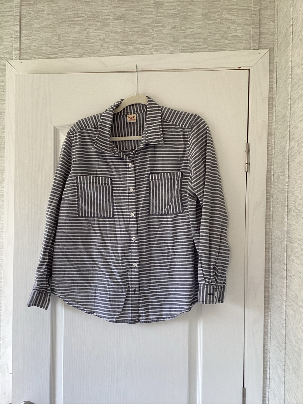 Faded Glory Gray and White Striped Button-Up Shirt 2XL EUC